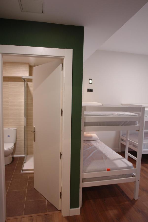 Hostel Trovadores Burgos Exterior photo